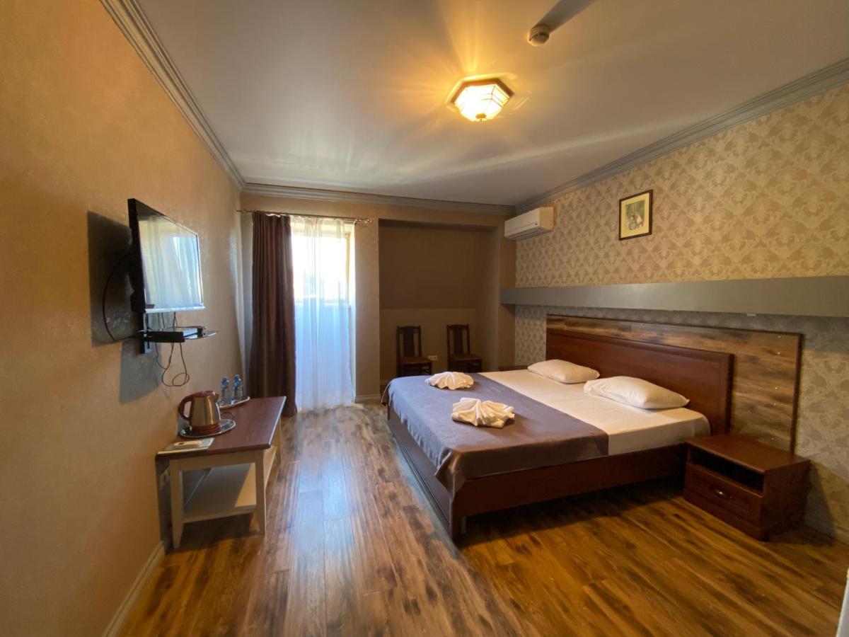 SPA Hotel Karakas Sochumi Exterior foto