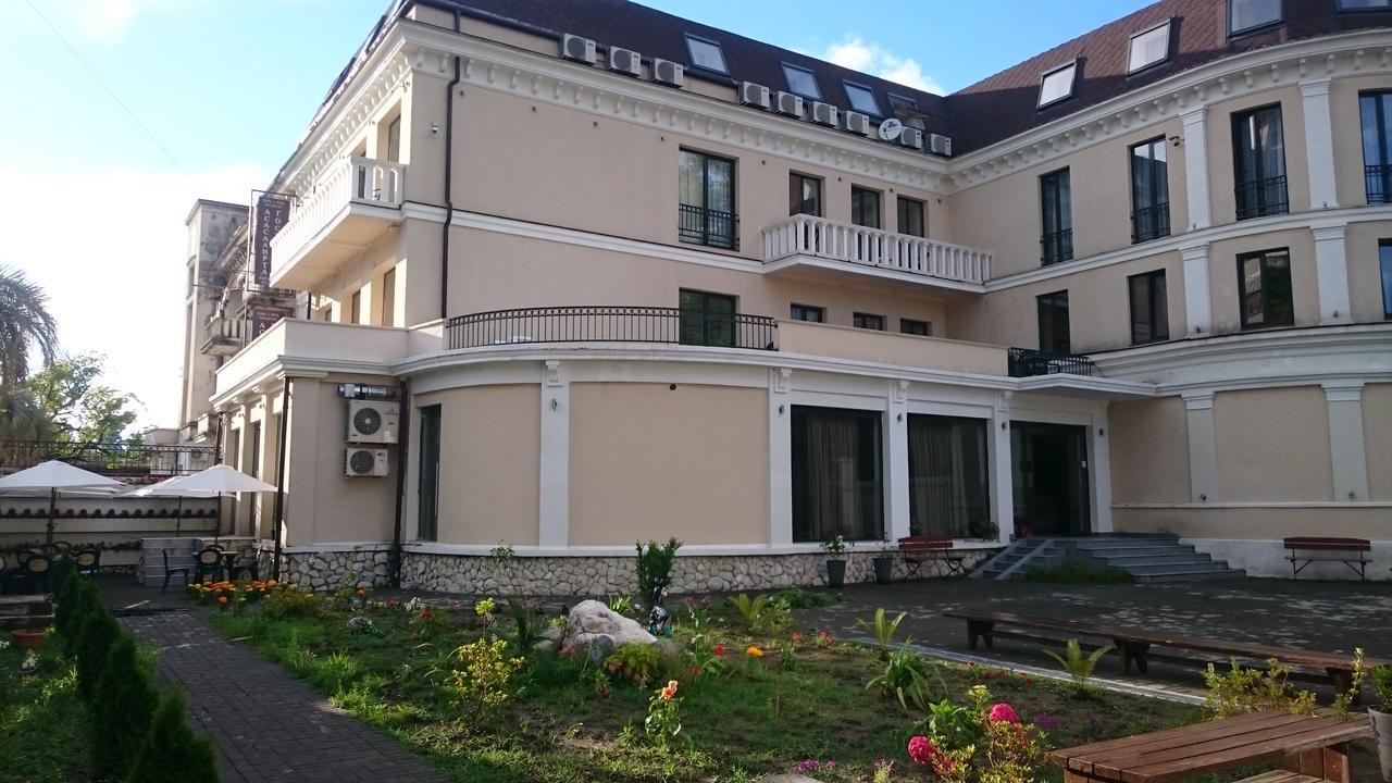 SPA Hotel Karakas Sochumi Exterior foto