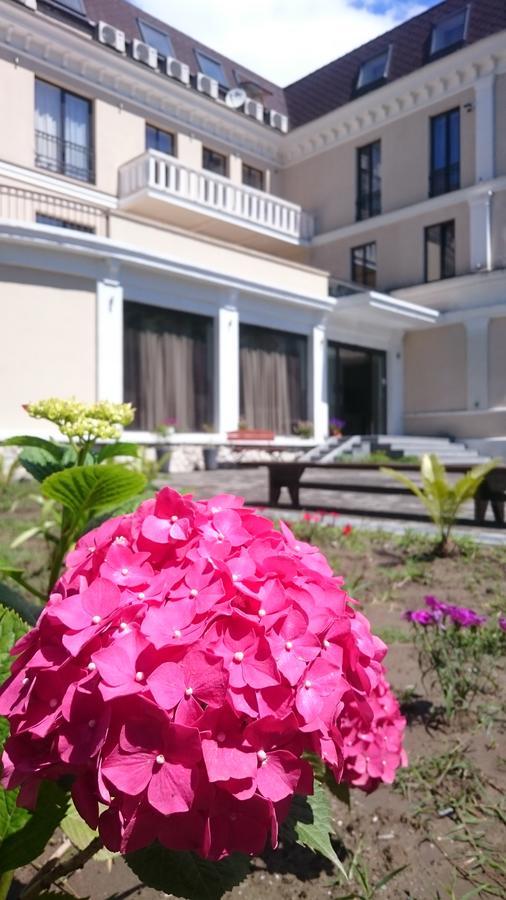 SPA Hotel Karakas Sochumi Exterior foto