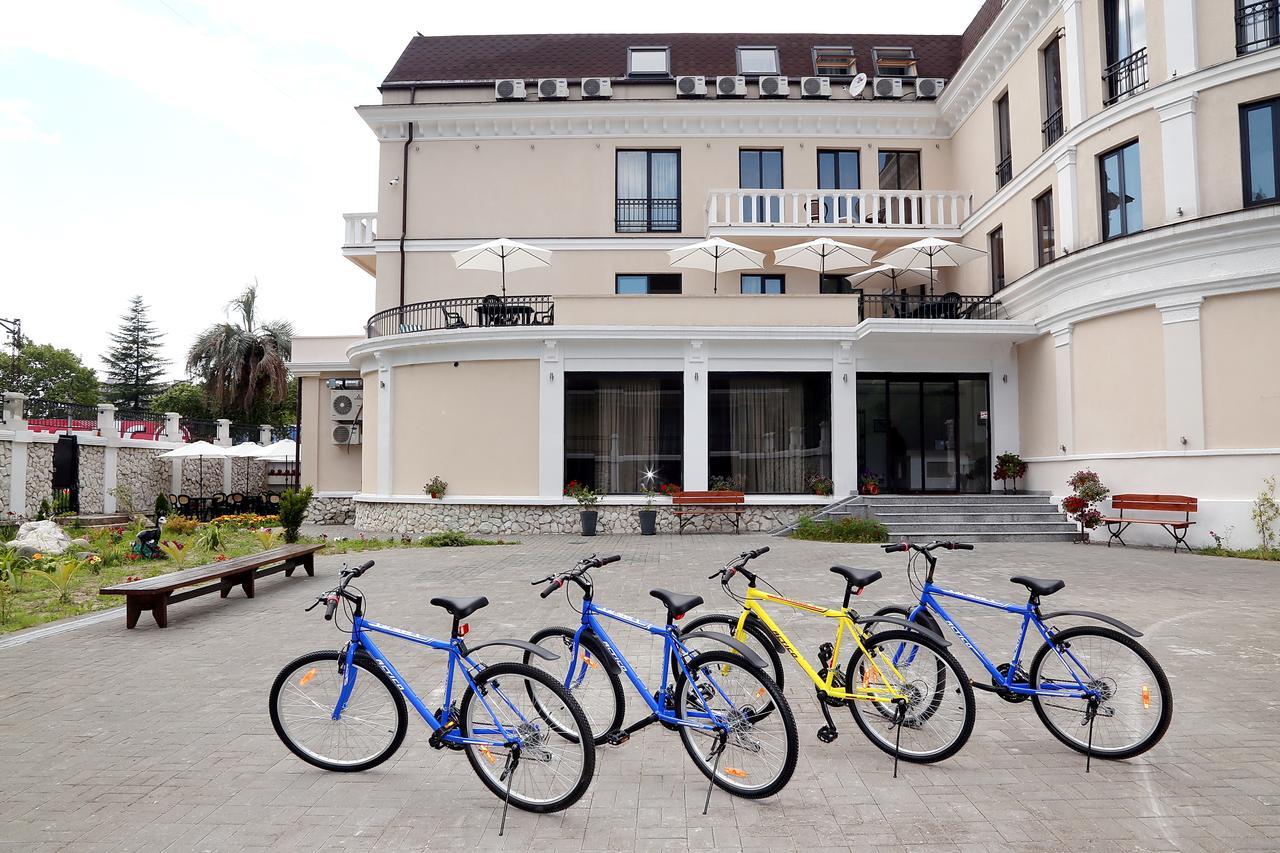 SPA Hotel Karakas Sochumi Exterior foto